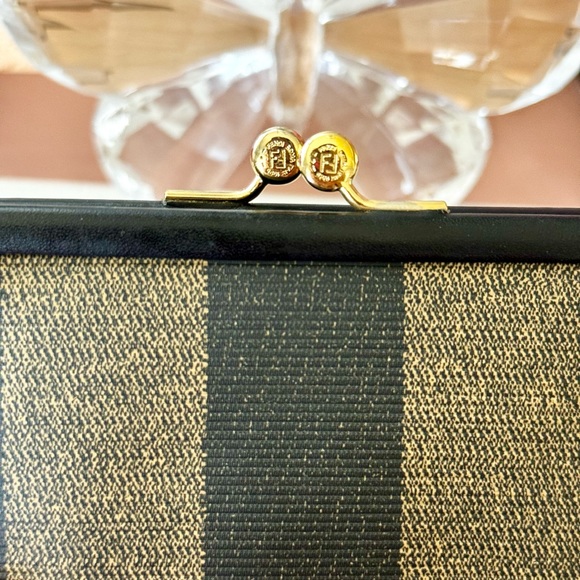 Fendi Pequin Kisslock Card/ Coin Purse Wallet - Picture 4 of 9